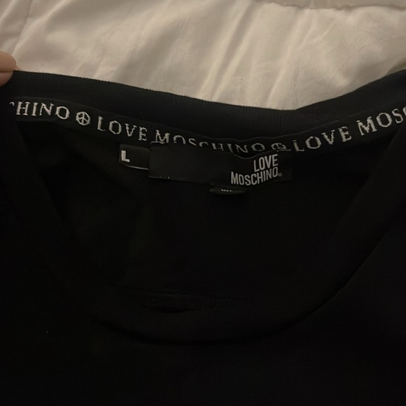 Gently used Moschino tshirt - Picture 2 of 3